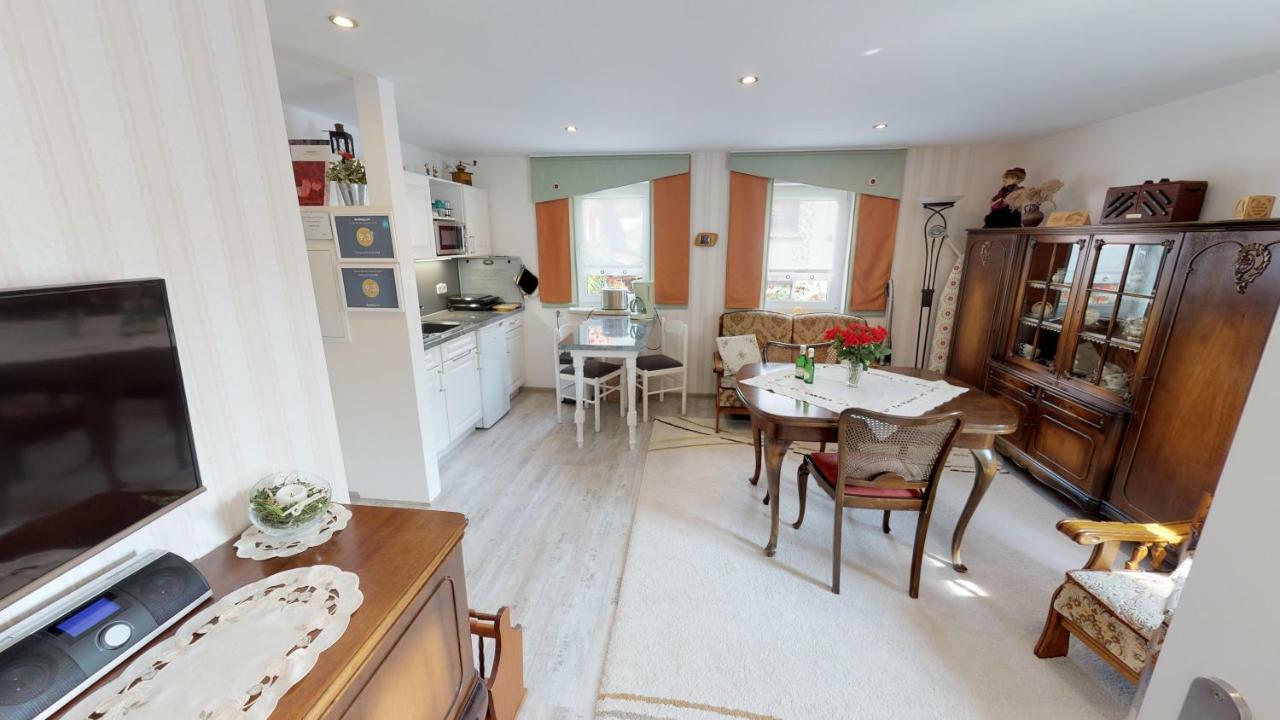 Ferienwohnung Wild คลินเงนธาล ภายนอก รูปภาพ