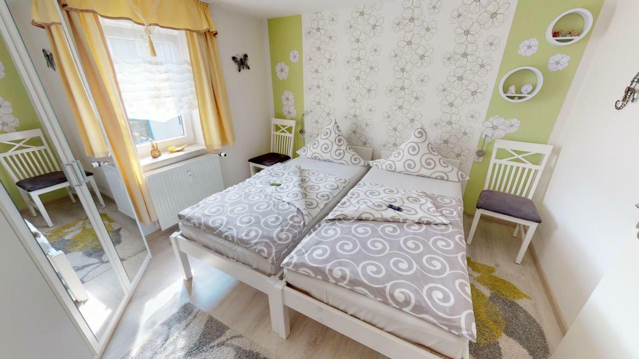 Ferienwohnung Wild คลินเงนธาล ภายนอก รูปภาพ